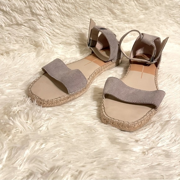 Dolce Vita Bayley Gray Suede Espadrilles Flats - Picture 1 of 5